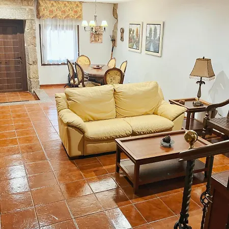 Casa Castaneira